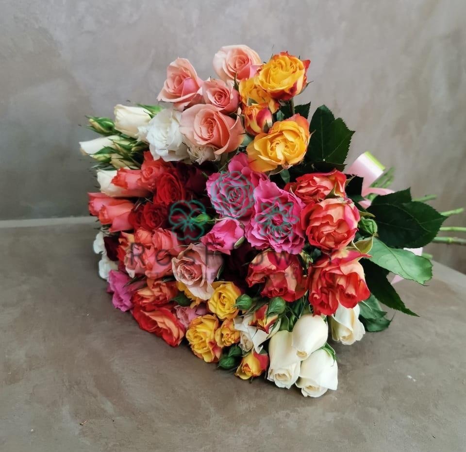 Букет цветов из: Розы в Новопокровской