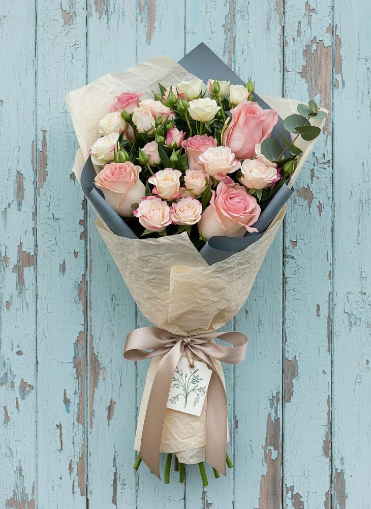 Букет цветов из: Розы в Новопокровской