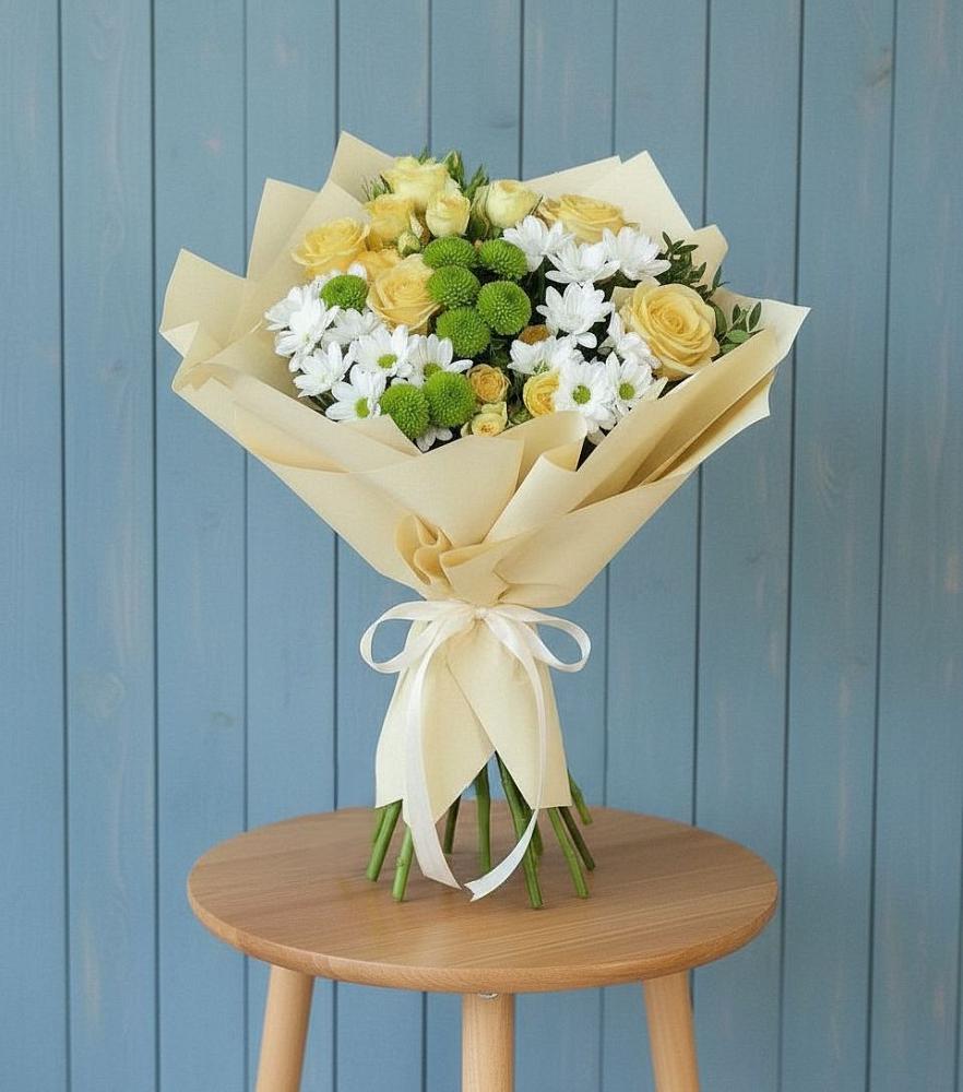 Букет цветов из: Хризантемы и Розы в Новопокровской