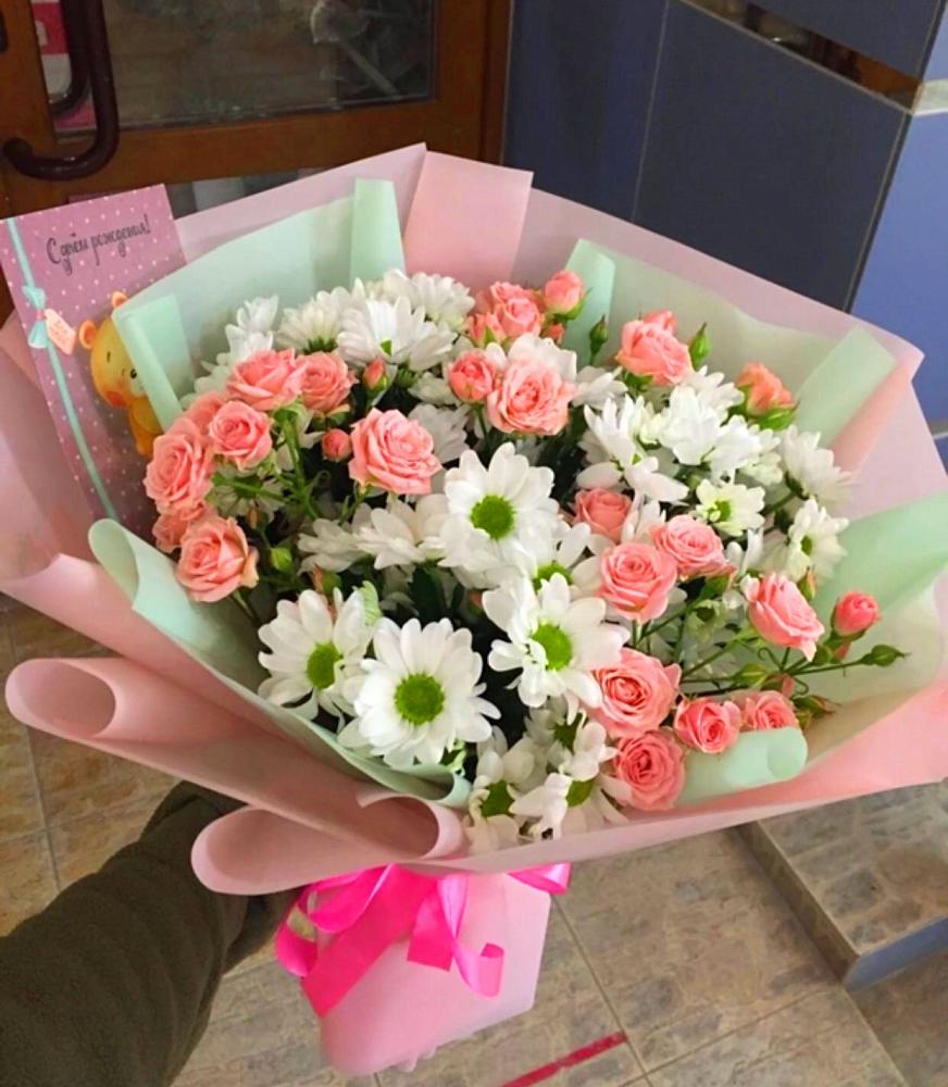 Букет цветов из: Розы и Хризантемы в Новопокровской