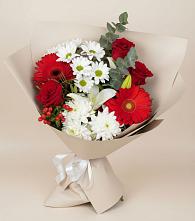 Букет цветов из:  Розы, Хризантемы, Герберы и Лилии в Новопокровской