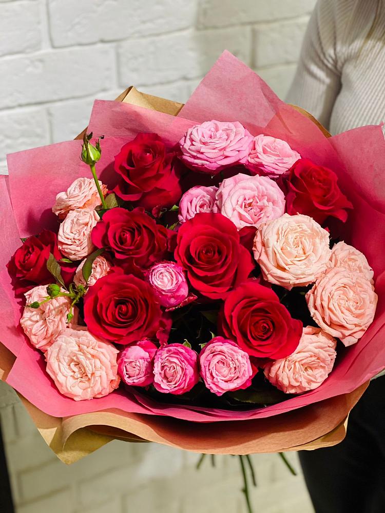 Букет цветов из: Розы в Новопокровской