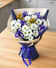 Букет цветов из:  Розы, Ирисы и Хризантемы в Новопокровской