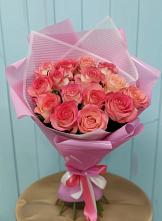 Букет 15 Розовых роз Равель в Новопокровской