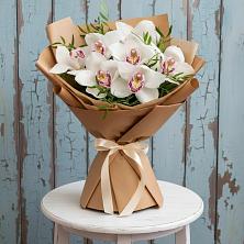 Букет цветов из:  Орхидеи и Розы в Новопокровской